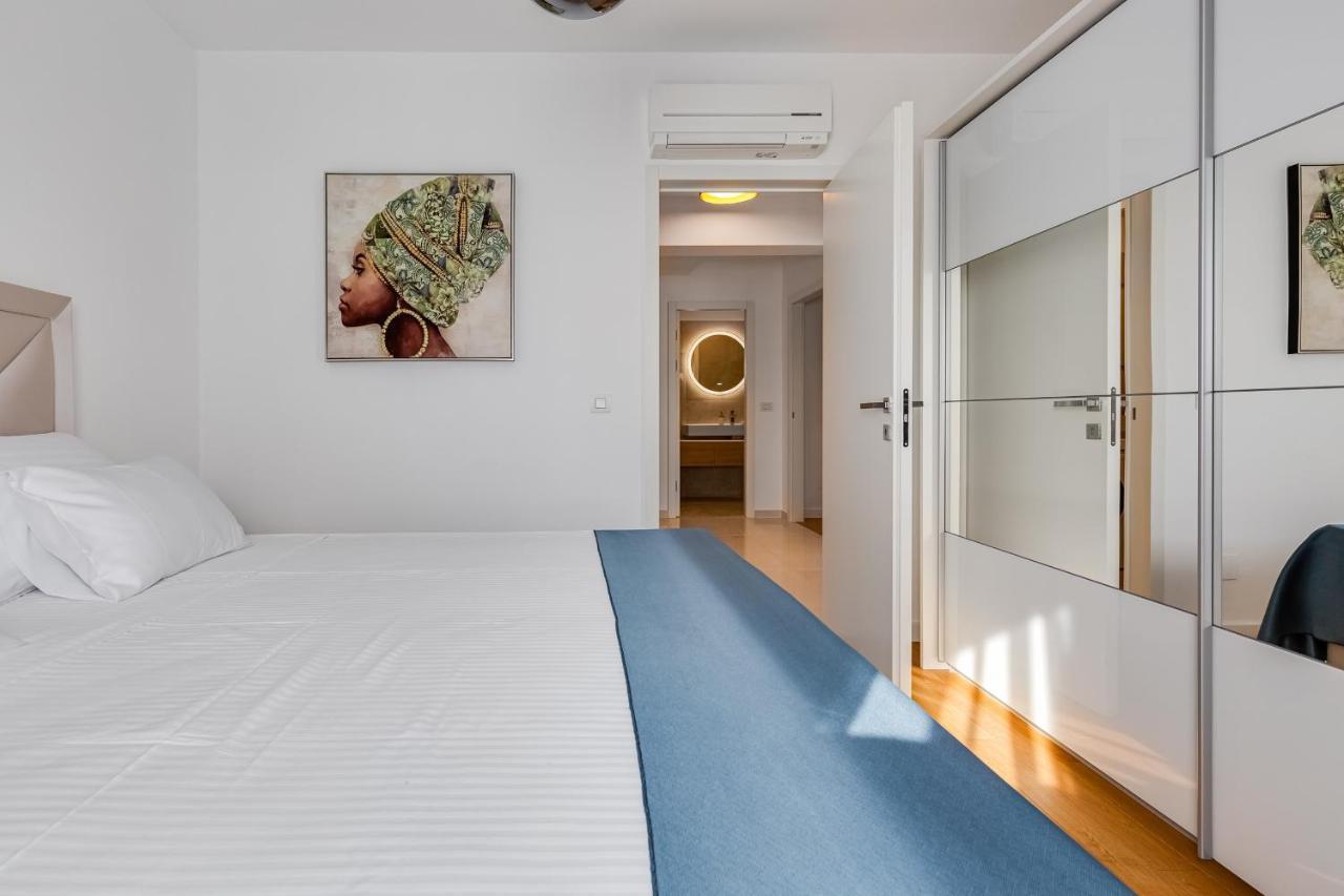 Diamond Two Bedroom Apartment Zara Esterno foto